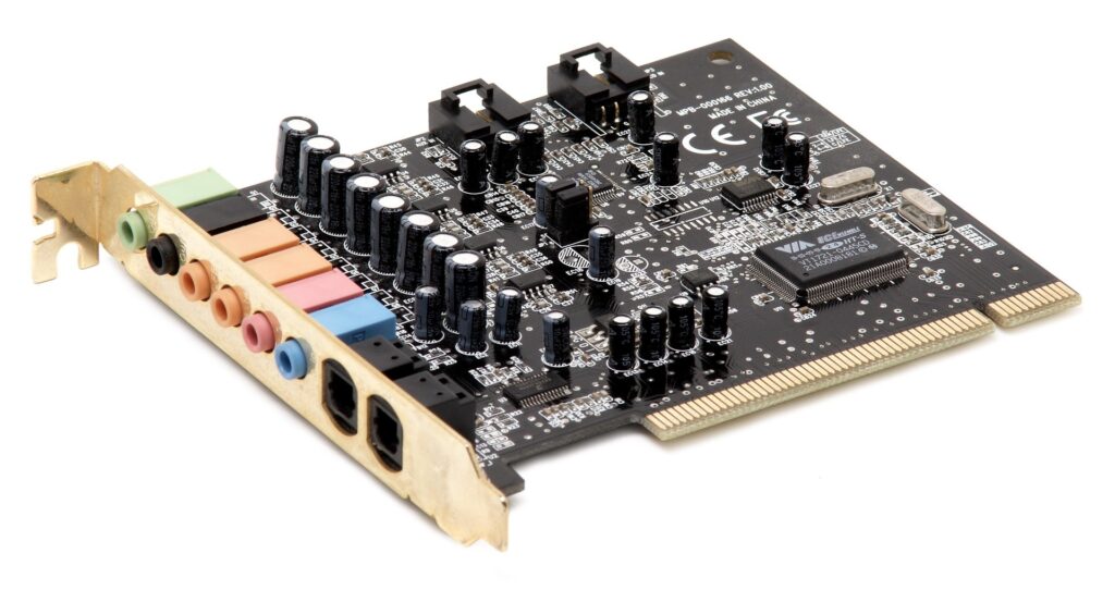 แนะนํา sound card สำหรับนักดนตรีและโปรดิวเซอร์ที่อยากได้เสียงระดับสตูดิโอ